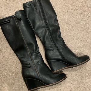 Black Wedge Boots